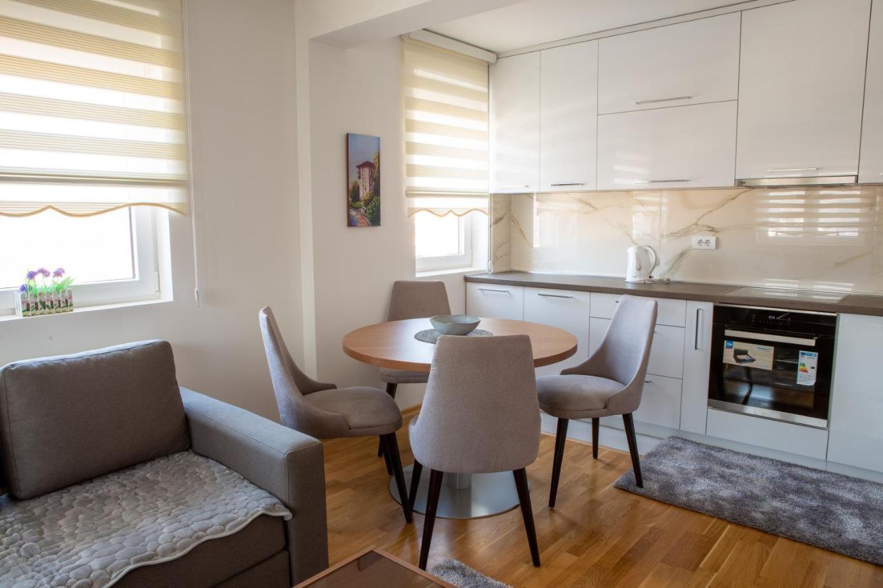 Novi Pazar Apartman Lux ภายนอก รูปภาพ